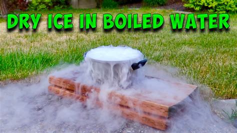 Dry Ice In Boiled Water Science Experiment Youtube