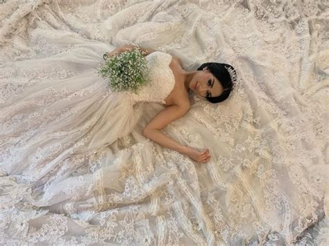 Maybe you would like to learn more about one of these? Bella Luna Kawin Kontrak dan Dinikahi Pengusaha