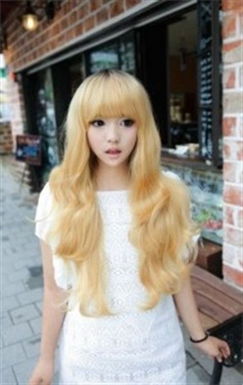 This page has example sentences to explain the difference between blond and blonde. long wavy blonde asian japanese hair with front bangs ...