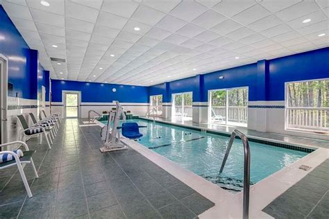 Best Western Plus Brunswick Bath Pool Pictures And Reviews Tripadvisor