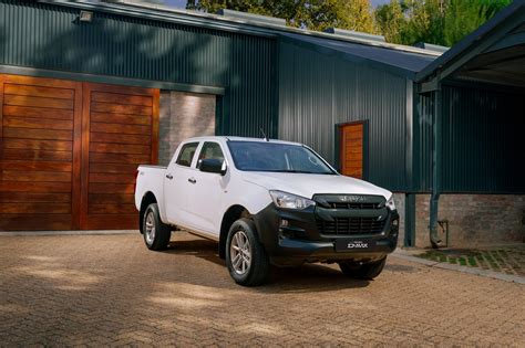 ISUZU showcases exceptional fuel efficiency of D-MAX 1.9 Ddi range