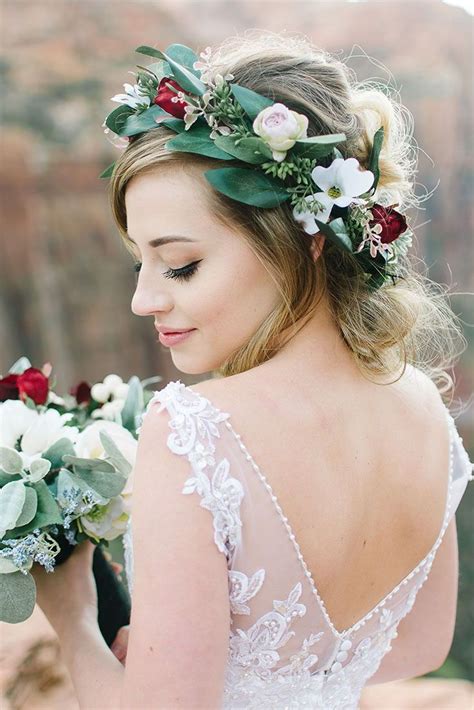 Bringing you the latest, greatest and most beautiful wedding inspiration from australia and around the world is just part of what we do! Winter Wedding Silk Flower Crown Inspiration . . @simply ...