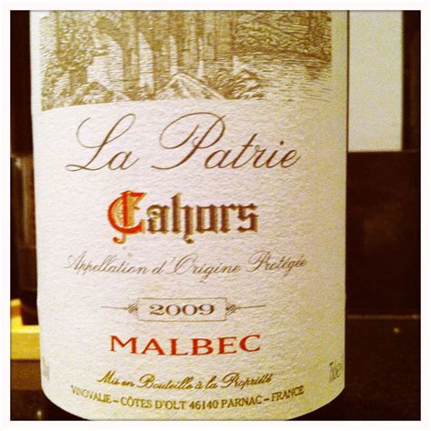 Malbec The Black Wine Of Cahors Malbec Wine Bottle Wine