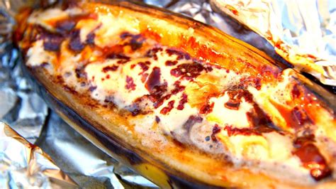 Grilled Bananas Gone Nuts Video Recipe Bbq Dessert Candy Bar Youtube