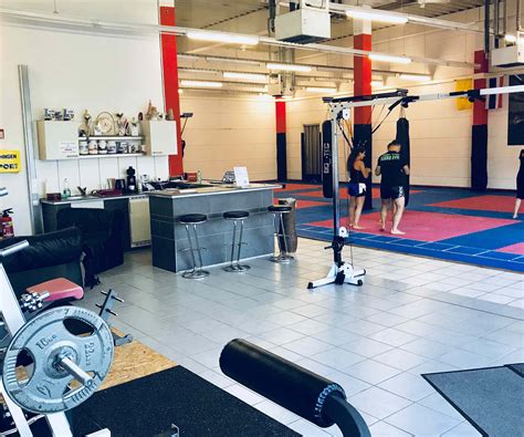Training muay thai will make you feel great about yourself, that's a fact. Start - Muay Thai Sugrib Gym Allgäu