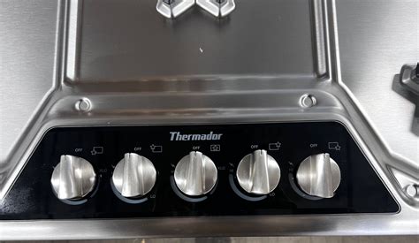 Thermador Sgsx365fs Masterpiece Series 36in Gas Cooktop With 5 Star