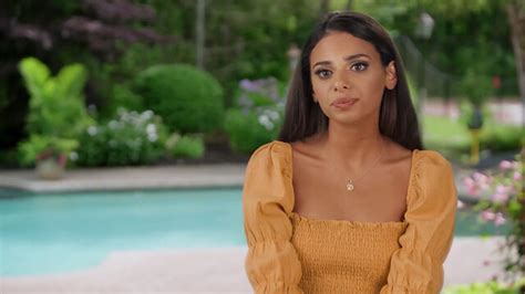 Summer House Season 4 Interview Fashion Looks Outfits Style And Living