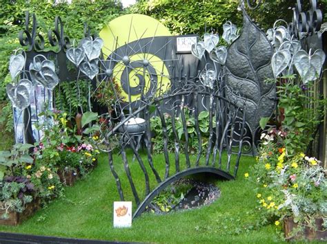 Pin By Randy Mcpherson On Sculptures Outdoor Decor Garden Sculpture
