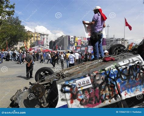 Taksim Gezi Park Protests And Events Taksim Square Burned A Pol
