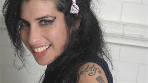 Lady Gagas T Rar Amy Winehouse F Rtj Nade B Ttre