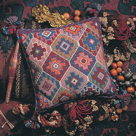 NeedlepointUS: Glorafilia Needlepoint - Turkish Cushion Kit, Glorafilia