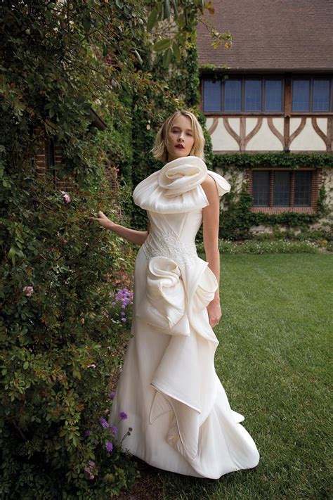 Modern Love Avant Garde Wedding Dresses With A Floral Flair