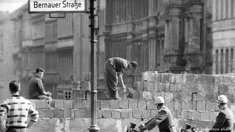 Il Y A Ans La Construction Du Mur De Berlin International Dw