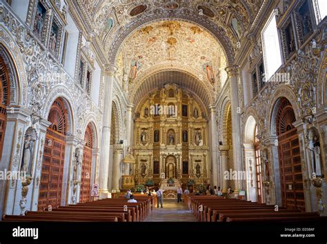 Interior Santo Domingo Church Oaxaca City Mexico Stock Photo 68959983