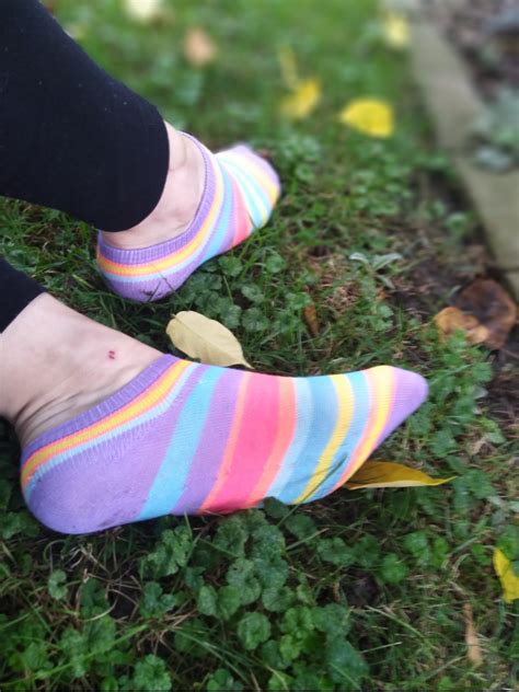 Feetlifeforme — Cute Sexy Striped Ankle Socks Now Up For