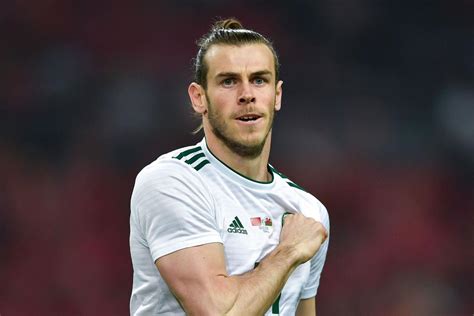 Gareth Bale Honoured To Break Wales Goalscoring Record With China Hat Trick London Evening