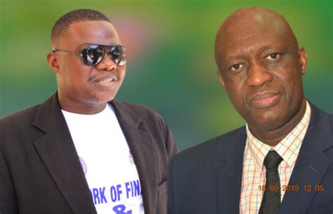 NFTR president hands 100 copies of “Naamo” Magazine to GRA Boss - The Point