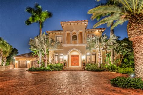 Florida Coastal Living Signature Outdoor Living Spaces