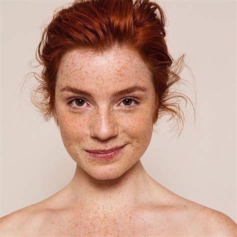 Suntegrity 5 In 1 Tinted Sunscreen Moisturizer Face Photography