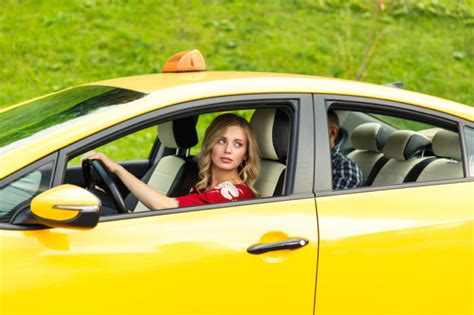 Devenir Chauffeur De Taxi Aptitudes Et Compétences Requises