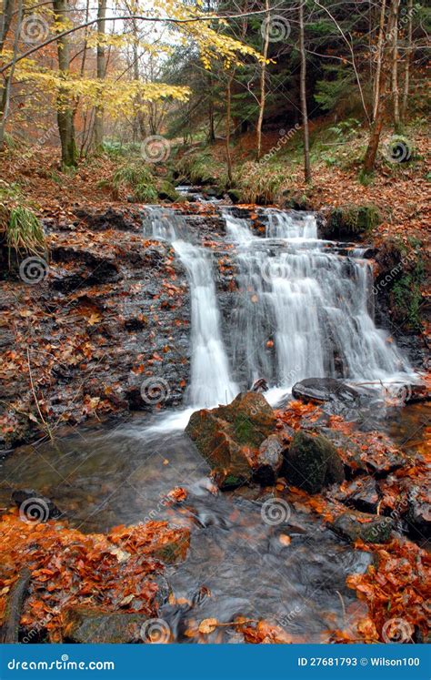 Waterfall In Derbyshire Peak District In Autumn Stock Image Image Of