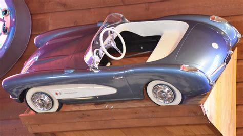 Corvette Pedal Car 50s Style Light Blue H124 Indy Road Art 2017