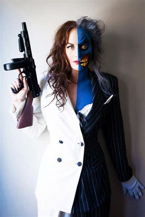 Two Face Cosplay Batman Cosplay Two Faces Amazing Cosplay