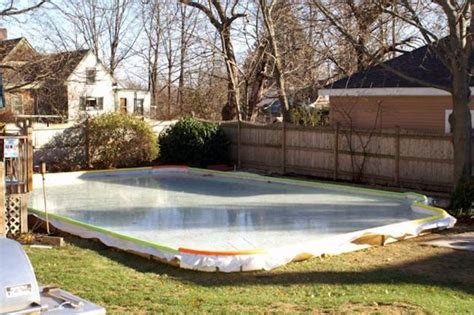 Building an ice skating rink. Backyard Ice Rink