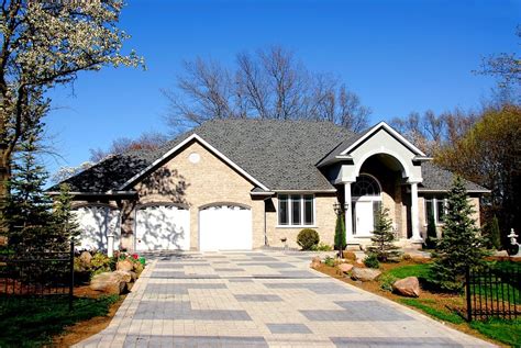 Top Modern Concrete Driveway Ideas For Your House