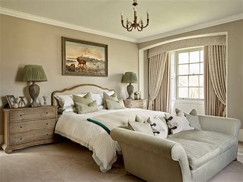 20 Sophisticated Traditional Bedroom Interiors You Wouldnt Want To Leave