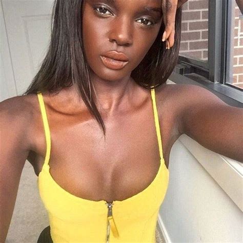 Duckie Thot Shares Stunning Selfie To Celebrate Coming Home For Xmas Celebrities Ducky Selfie