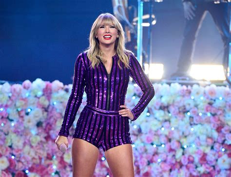 Taylor Swift’s Amazon Prime Day Concert Outfit Sparkles In Block Heels Footwear News