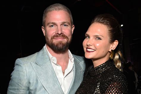 Who Is Stephen Amell S Wife Cassandra Jean The Us Sun