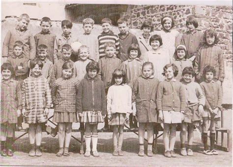 Photo De Classe Ecole Primaire De 1966 Ecole Saint Joseph Copains D