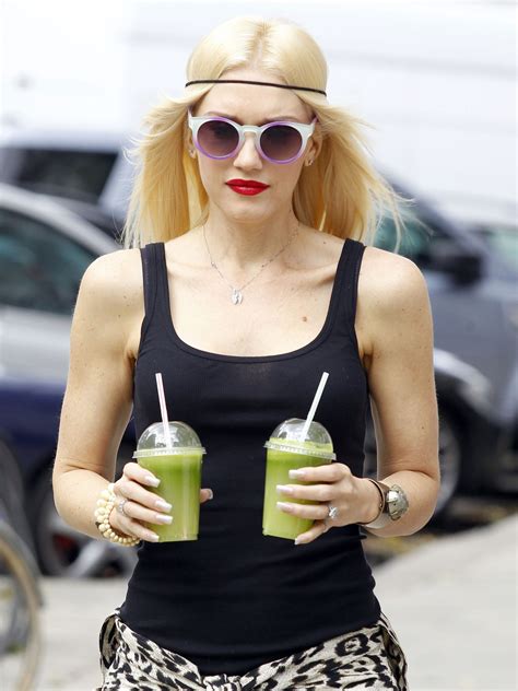 Gwen Stefani Looks Damn Good At 43 Huffpost