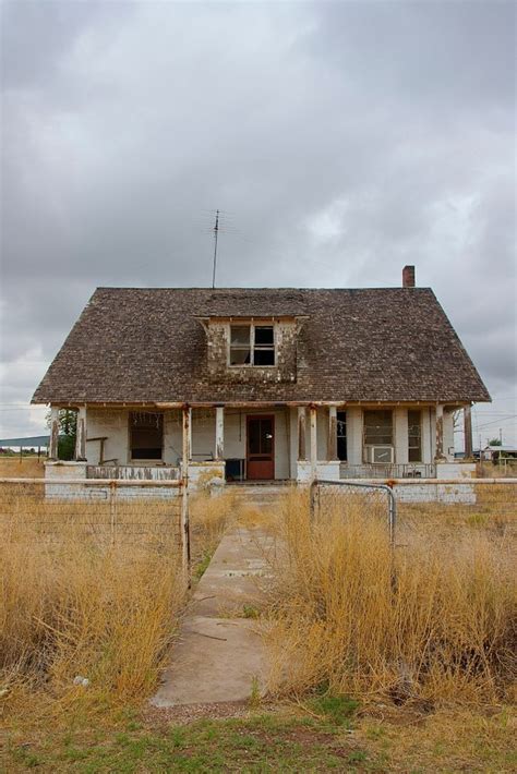 This Creepy Ghost Town In Texas Will Haunt Your Dreams