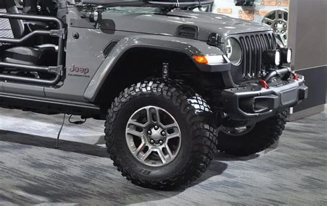 2022 Best 35 Tires For Jeep Wrangler Reviewed