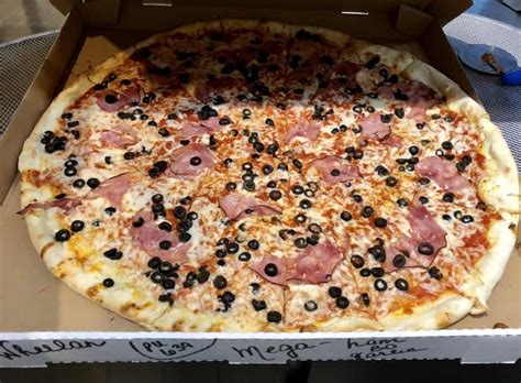 We did not find results for: The Mega Don! A 26″ pizza that weighs in @ 5-6 lbs ...