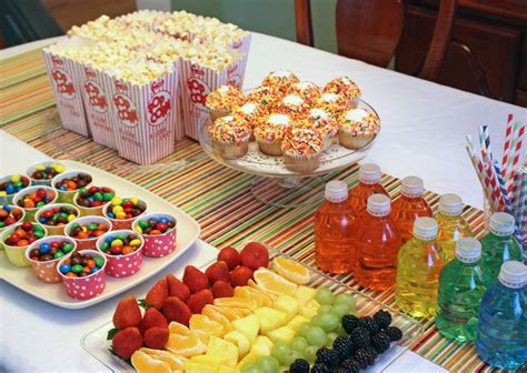 Finger birthday party food ideas for kids. Drive-In slumber party movie snack idea! Cute idea for the ...