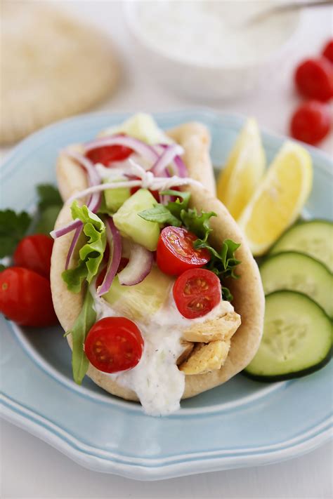 Slow Cooker Chicken Gyros With Tzatziki Sauce The Comfort Of Cooking