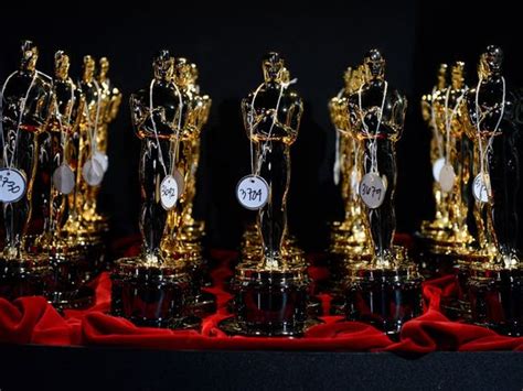 15 Award Winning Facts About The Oscars
