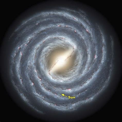 Milky Ways Central Structure Seen With Fresh Clarity Space