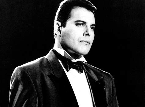 Freddie Mercury Wallpapers Images Photos Pictures Backgrounds