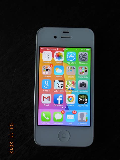 Apple Iphone 4 A1332 16gb White Gsm Unlocked Buy Online In Uae