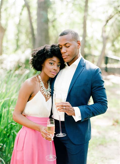 28 Beautiful Engagement Photo Ideas Martha Stewart Weddings