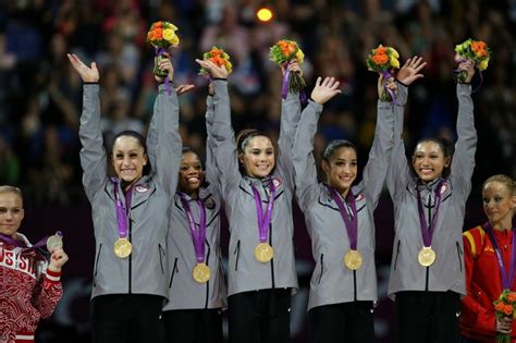Us Womens Gymnastics Team Wins Gold 2012 Olympics Female Gymnast Fab Five Gymnastics Team