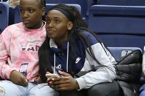 Uconn No Longer In Contention For 2022 Guard Kk Bransford