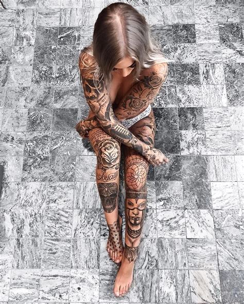 Pin By Si On Tattoos That I Love Girl Tattoos Inked Girls Full Body Tattoo