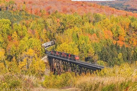 Railpicturesca Matt Landry Photo Cn 306 Crosses The Trestle At