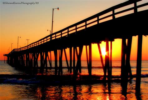 Sunrise At The 14th St Pier In Virginia Beach Virginia Flickr